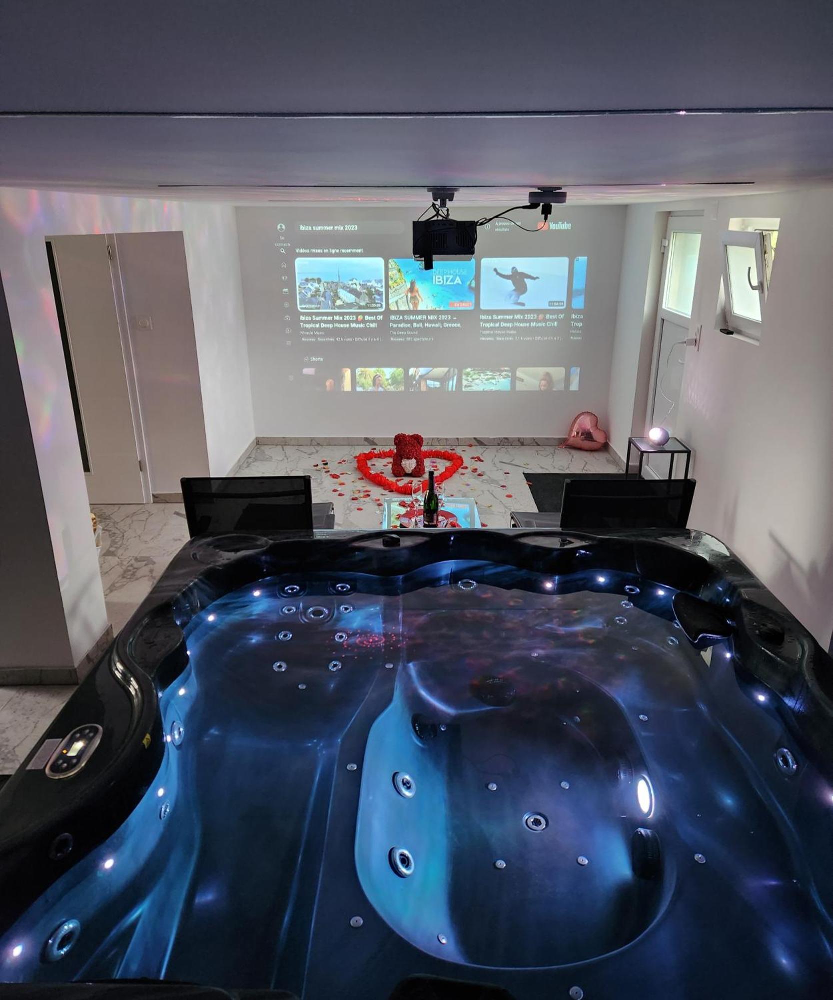 A O G Prestige Relax Max Spa Sauna Algolsheim ภายนอก รูปภาพ